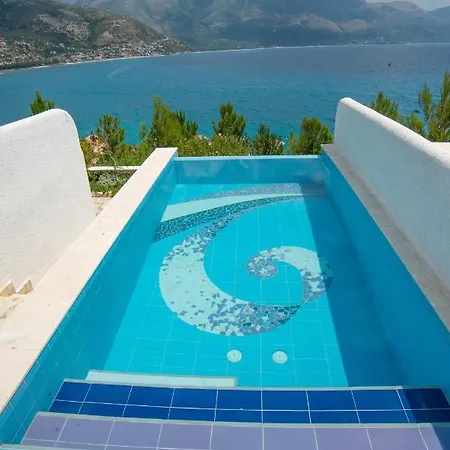 Stone Beach * Himarë