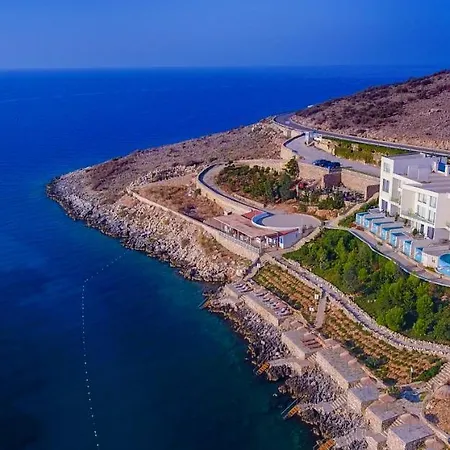 Stone Beach * Himarë